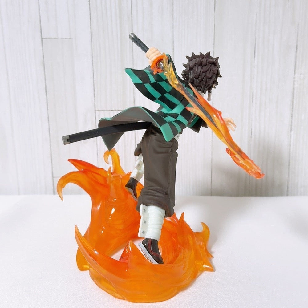 Tanjiro Kamado & Akaza Xross Link Figure and Acrylic Stand Set - Demon Slayer: Kimetsu no Yaiba 2025, Used - image 4