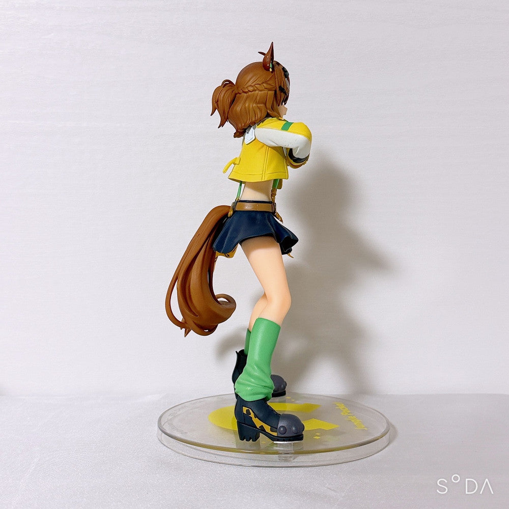 Jungle Pocket 4-Item Set – Figure, Acrylic Stands & Keychain – Umamusume: Pretty Derby