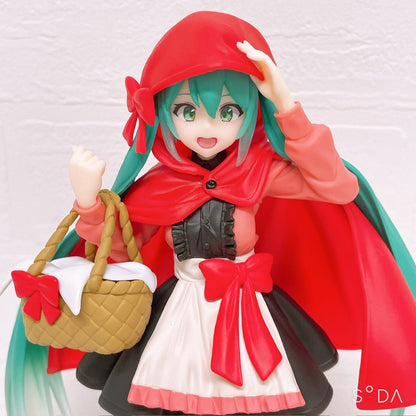 Hatsune Miku Figure Set of 3 - Red Riding Hood, Roomwear, 16th Anniversary (TAITO / SEGA Prize Figures)