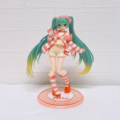 Hatsune Miku Figure Set of 3 - Red Riding Hood, Roomwear, 16th Anniversary (TAITO / SEGA Prize Figures)