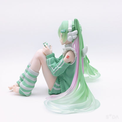Hatsune Miku & Sugar Figure Set of 3 - Holiday Memories and BiCute rurudo Designs - image 3