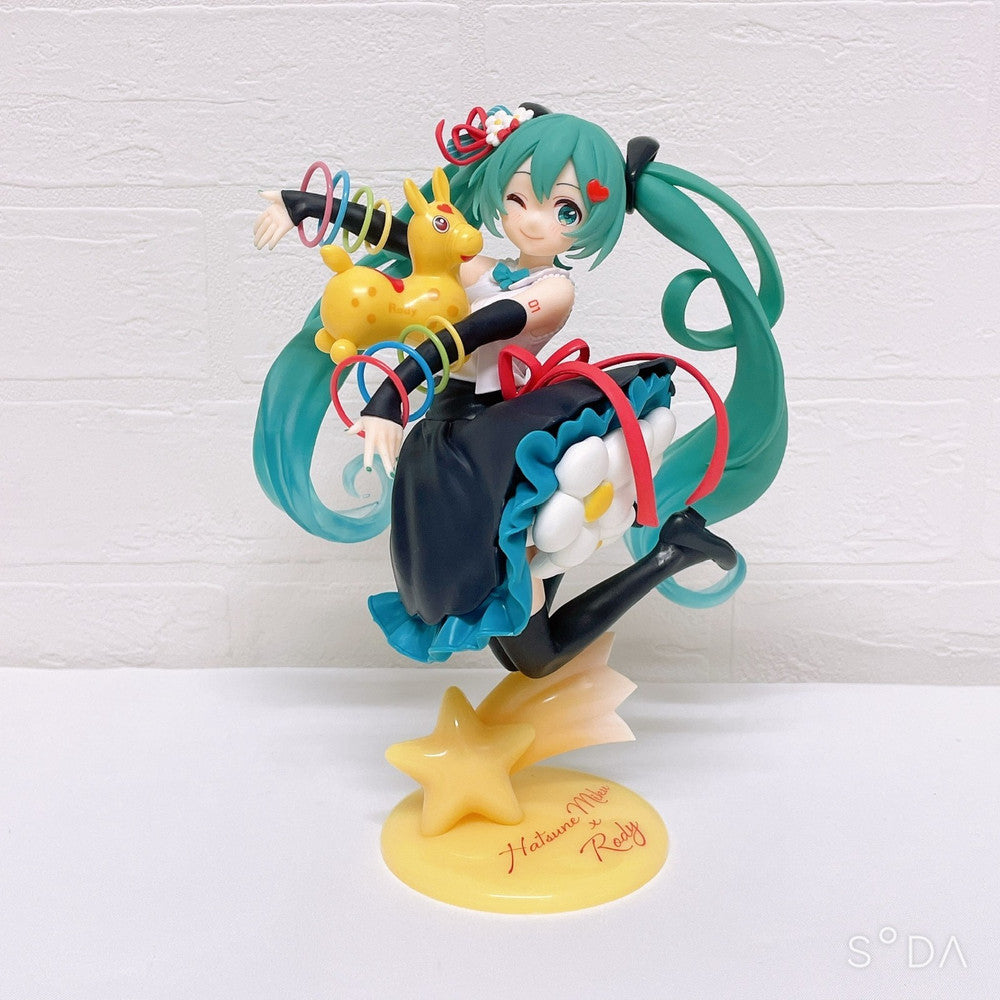 Hatsune Miku Figure Set of 3 - Rody AMP+ 39 Ver., Modern China & SweetSweets Noel (Prize Figures)