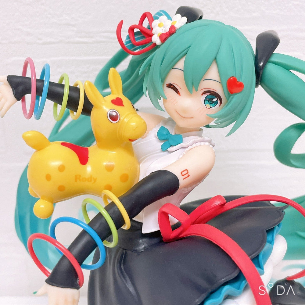 Hatsune Miku Figure Set of 3 - Rody AMP+ 39 Ver., Modern China & SweetSweets Noel (Prize Figures)